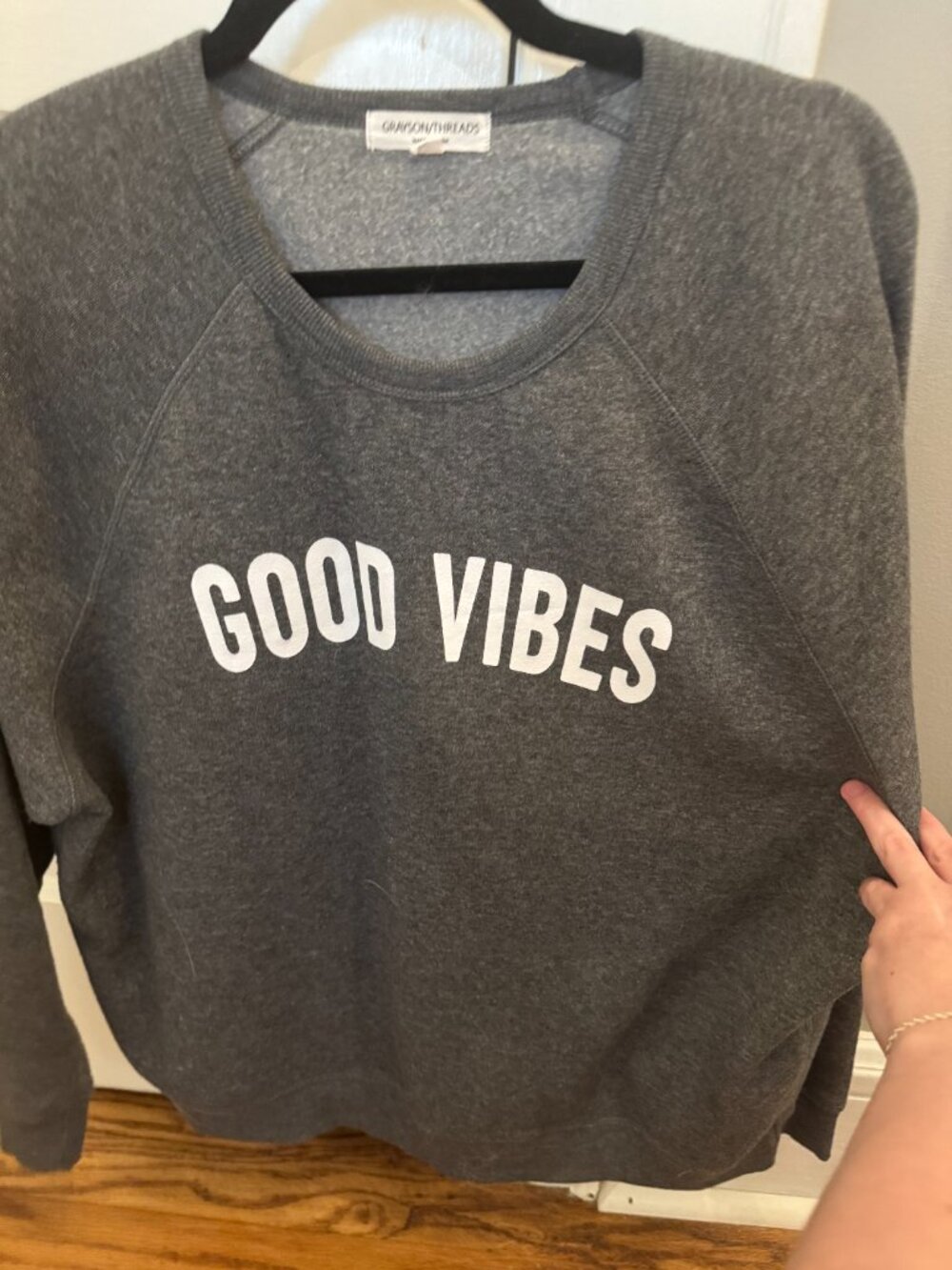 Grayson/Threads Good Vibes Graphic Sweatshirt Gray Size Large - Picture 8 of 8